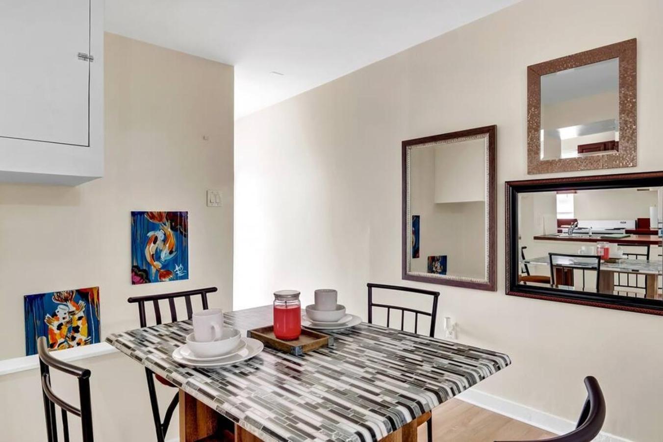 Stylish 1br Prime Location Apartment *