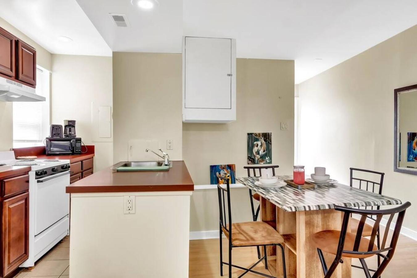 Apartment Stylish 1br Prime Location Philadelphia